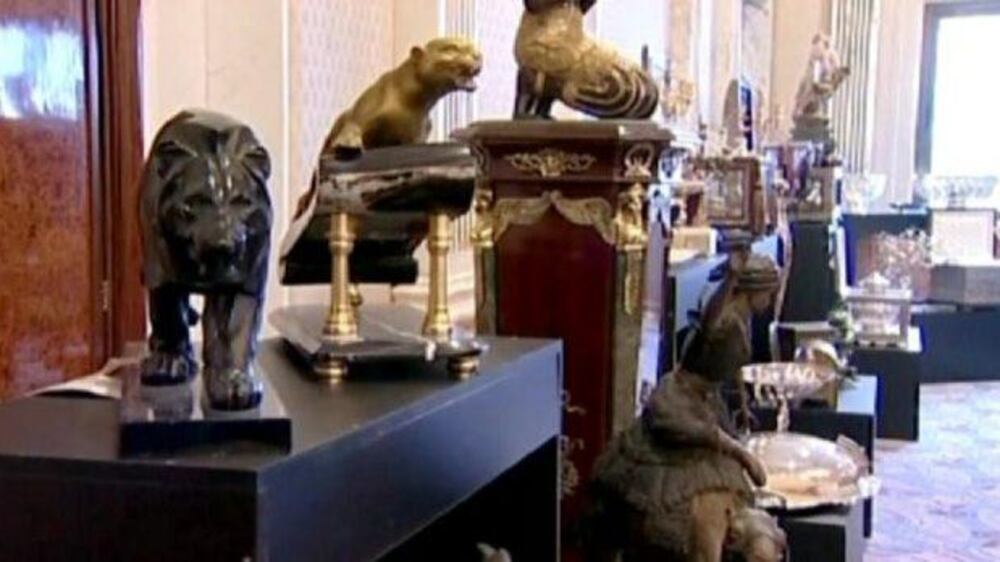 Video: Tunisia auctions off luxury goods of Ben Ali