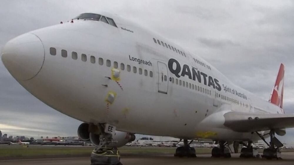 Qantas to cut 6,000 jobs