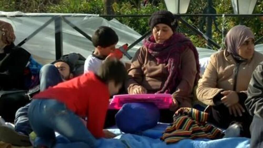 Greek MP joins Syrian refugees on hunger strike - video