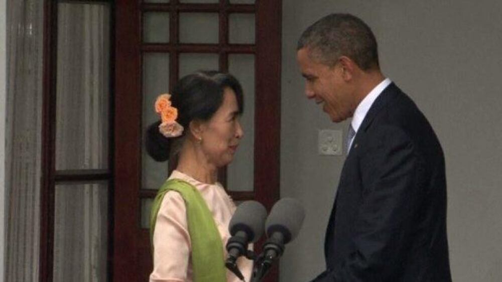 Video: Obama meets Suu Kyi on landmark Myanmar visit