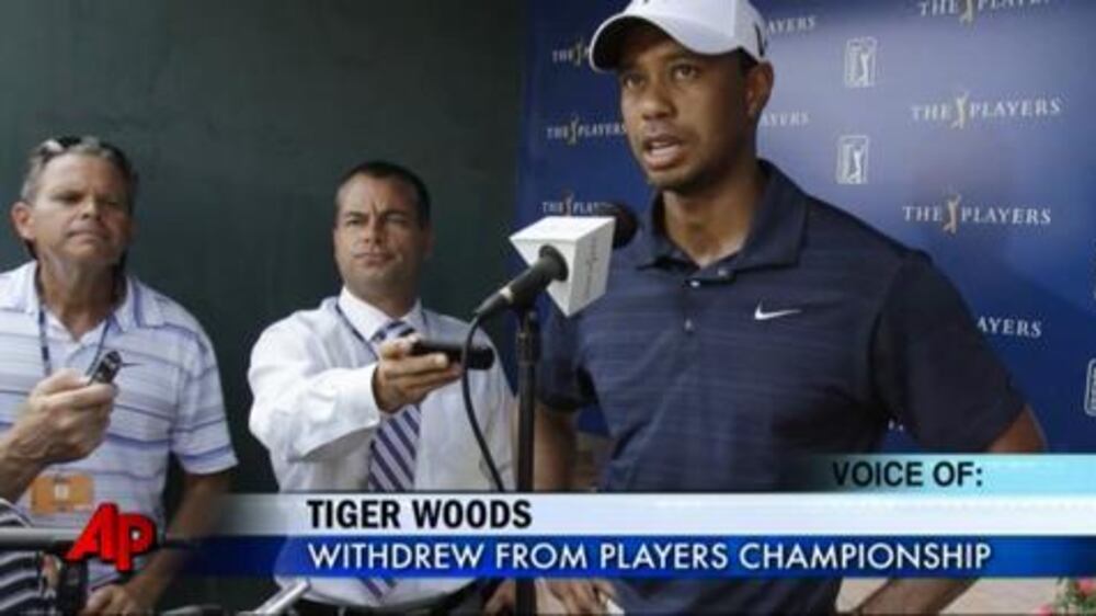 Tiger woods pulls out of tournament