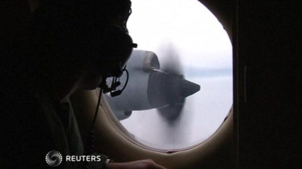 Video: Bad weather foils air search for possible debris of missing Malaysian airliner