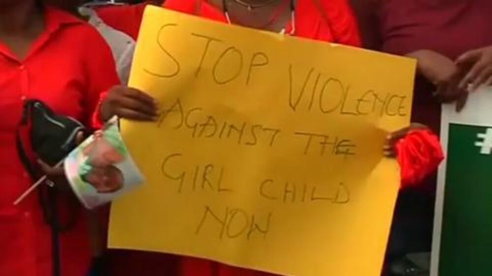 Video: Protesters in Nigeria 'Release our daughters'