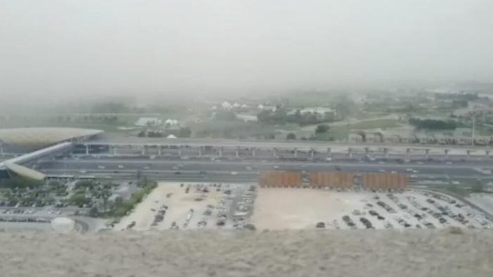 Video: Stunning time lapse of Dubai sandstorm
