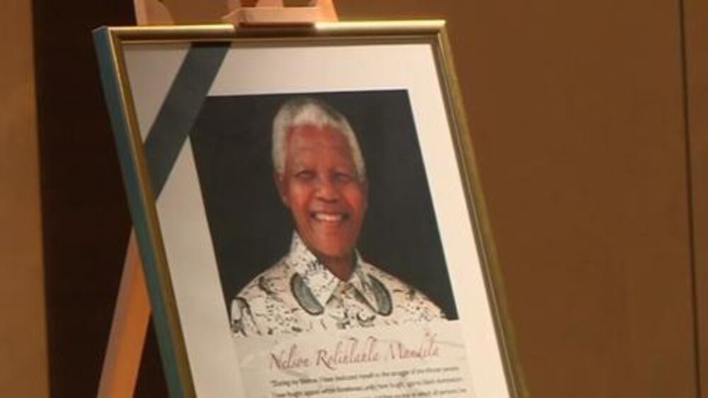 Video: World leaders head to South Africa for memorial as Mandela tributes continue