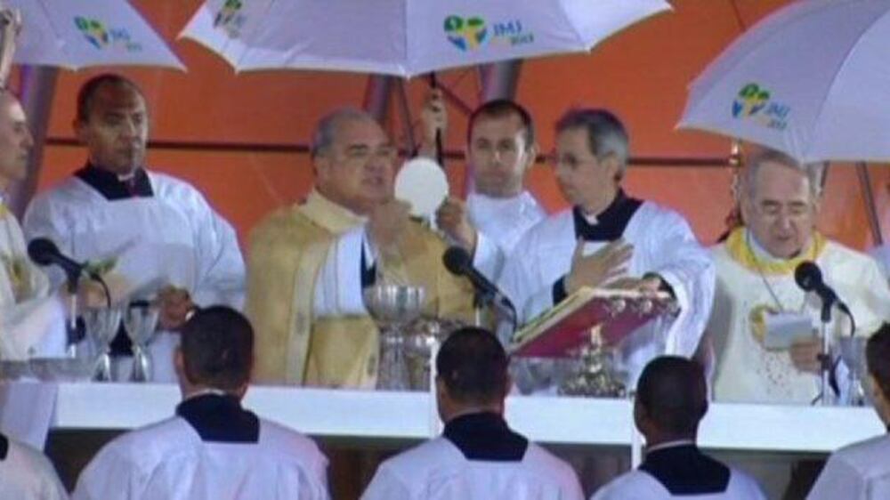 Video: World Youth Day opens in Brazil