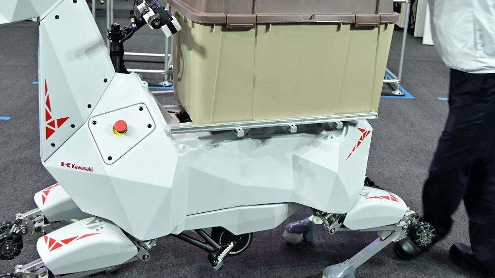Japan's Kawasaki Heavy Industries demonstrates a goat-looking robot that can carry baggage and goods, it believes can help with labour shortage in the country's ageing society, in Tokyo, Japan, in this handout photo taken on March 9, 2022 and released by Kawasaki Heavy Industries, Ltd.  on May 25, 2022.  Kawasaki Heavy Industries, Ltd. /Handout via REUTERS  ATTENTION EDITORS - THIS IMAGE HAS BEEN SUPPLIED BY A THIRD PARTY.  MANDATORY CREDIT.  NO RESALES.  NO ARCHIVES. 