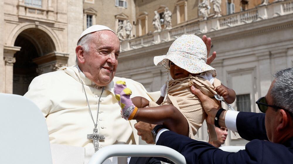 Pope returns to duties after surgery