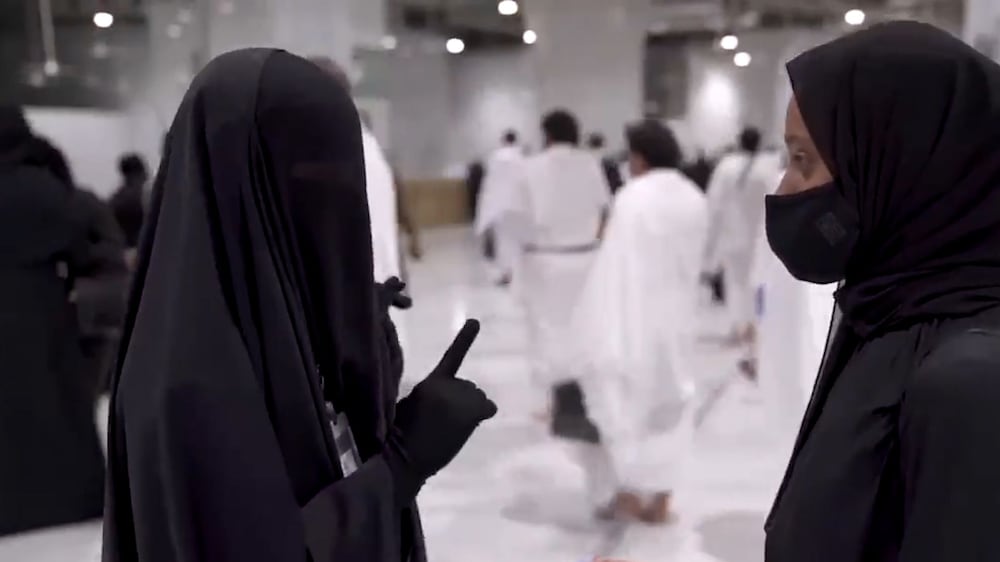 The all-female team helping Hajj pilgrims