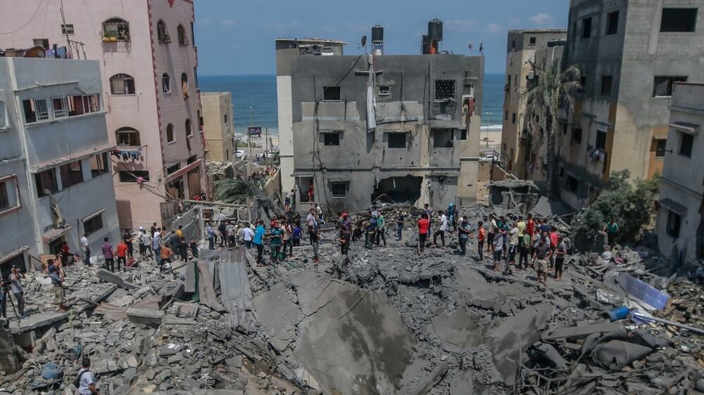 Twelve Palestinians killed as Israel's Gaza offensive enters second day