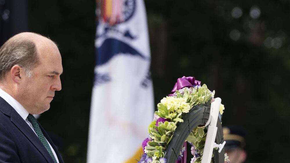 ARLINGTON, VA - JULY 12: Robert Ben Wallace, Secretary of State for Defense of the United Kingdom, and U. S.  Secretary of Defense Lloyd Austin (out of frame) participate in a wreath laying ceremony at the Tomb of the Unknown Solider at Arlington National Cemetery on July 12, 2021 in Arlington, Virginia.  Earlier in the day, Wallace met with Austin at the Pentagon.    Drew Angerer / Getty Images / AFP
