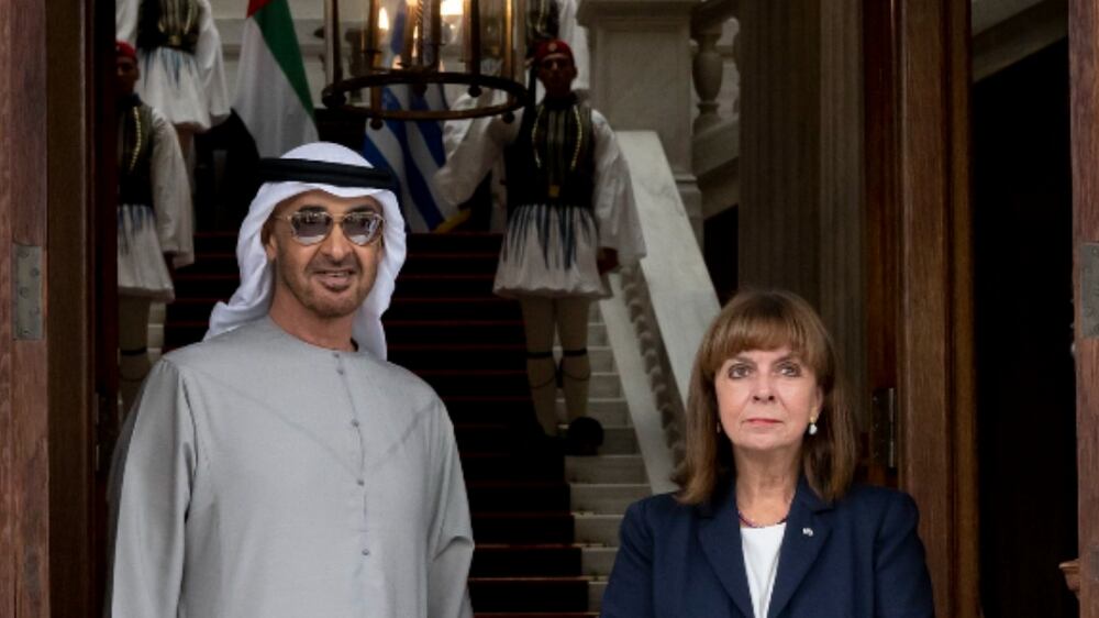 ATHENS, GREECE - August 25, 2022: HH Sheikh Mohamed bin Zayed Al Nahyan, President of the United Arab Emirates (centre L) and HE Katerina Sakellaropoulou, President of Greece (centre R), stand for a photograph prior to a reception at the Presidential Mansion.

( Abdulla Al Neyadi /  UAE Presidential Court )
---