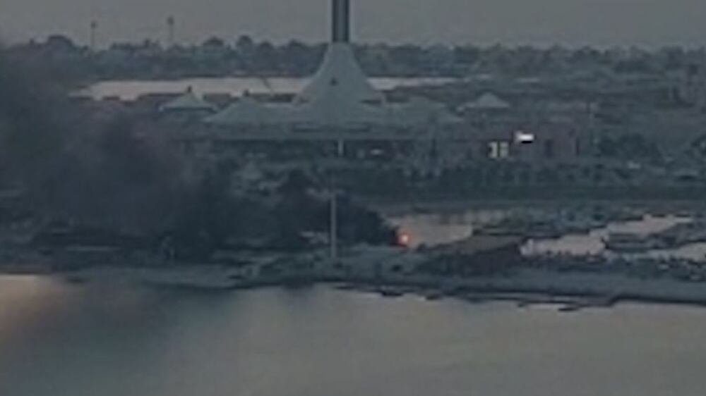 Fire breaks out on boat in Abu Dhabi marina