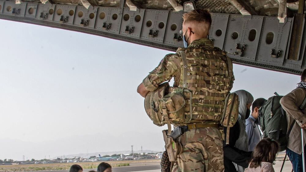 UK soldier describes working with the Taliban during Kabul operation