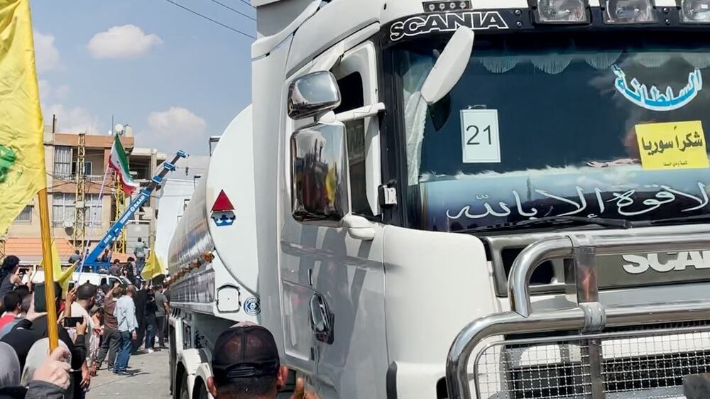 Residents cheer as lorries carrying Iranian fuel arrive in Lebanon