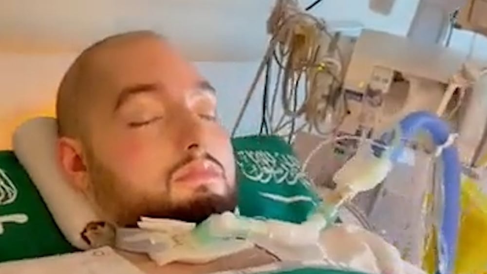 Emotional video shows Saudi Arabia's 'Sleeping Prince' covered in flag