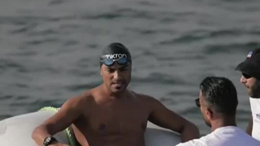 Egyptian monofin swimmer fails in New Suez Canal Guinness World Record attempt