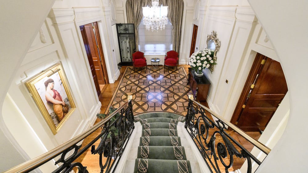 Inside a London mansion house on the prestigious Park Lane
