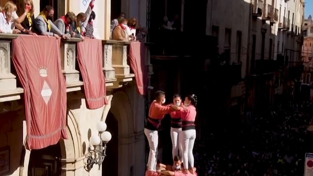 Spain's 'human towers' return since start of pandemic