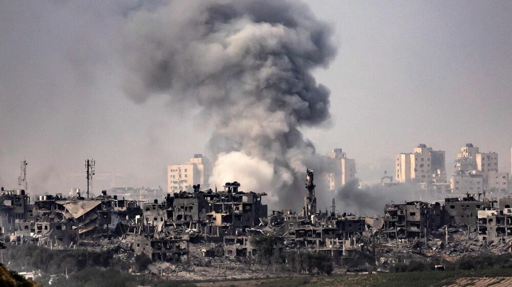Gaza remains under constant bombardment as Israeli ground operation expands