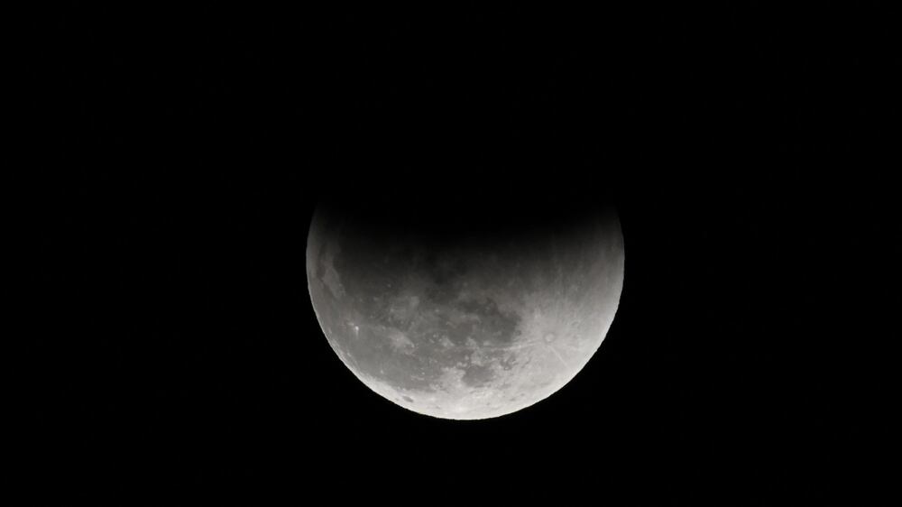 Washington stargazers see the longest partial lunar eclipse in centuries