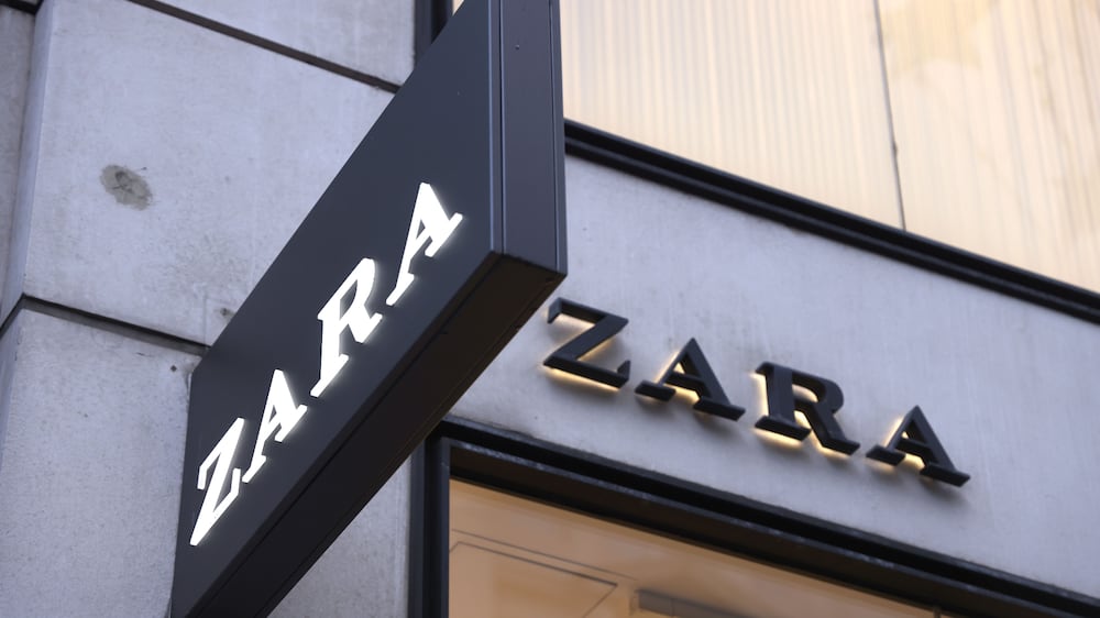 Protests in Tunis against Zara ad campaign