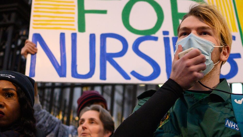 UK nurses walk out for second time threatening further strikes in pay dispute