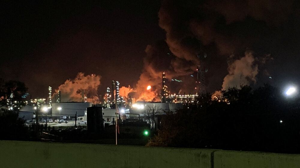 ExxonMobil site manager: 'Four injured in Texas oil refinery fire'