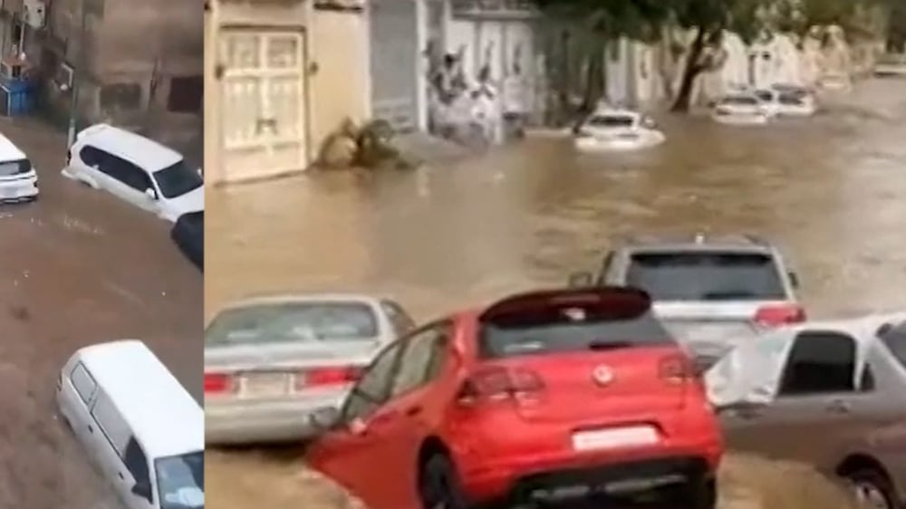 Flash floods wash away vehicles in Makkah, Saudi Arabia