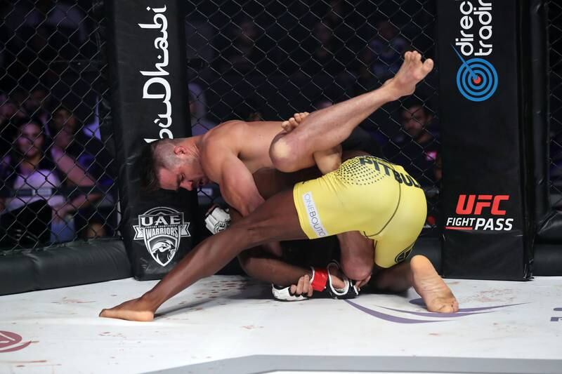 Michael Dufort takes on Wilson Varela in the lightweight division at UAE Warriors 30.