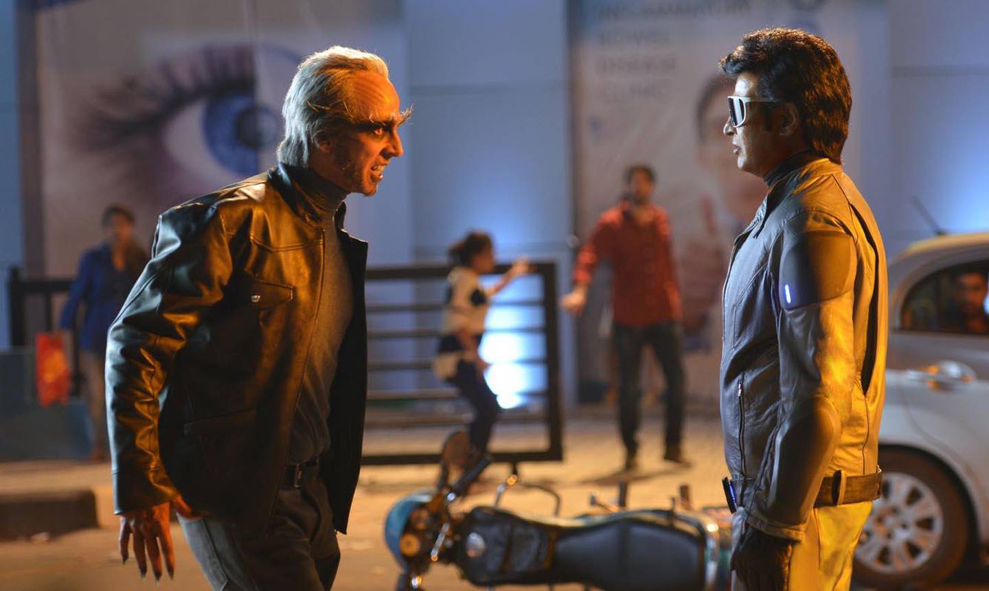 Akshay Kumar and Rajinikanth in 2.0. Courtesy Lyca Production