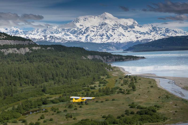 Alaska Air Safari by Ultima Thule Lodge. Photo by Arturo Polo Ena