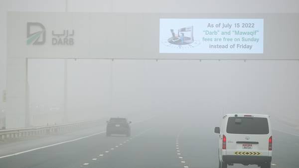 An image that illustrates this article Fog begins to clear in parts of UAE after safety alert