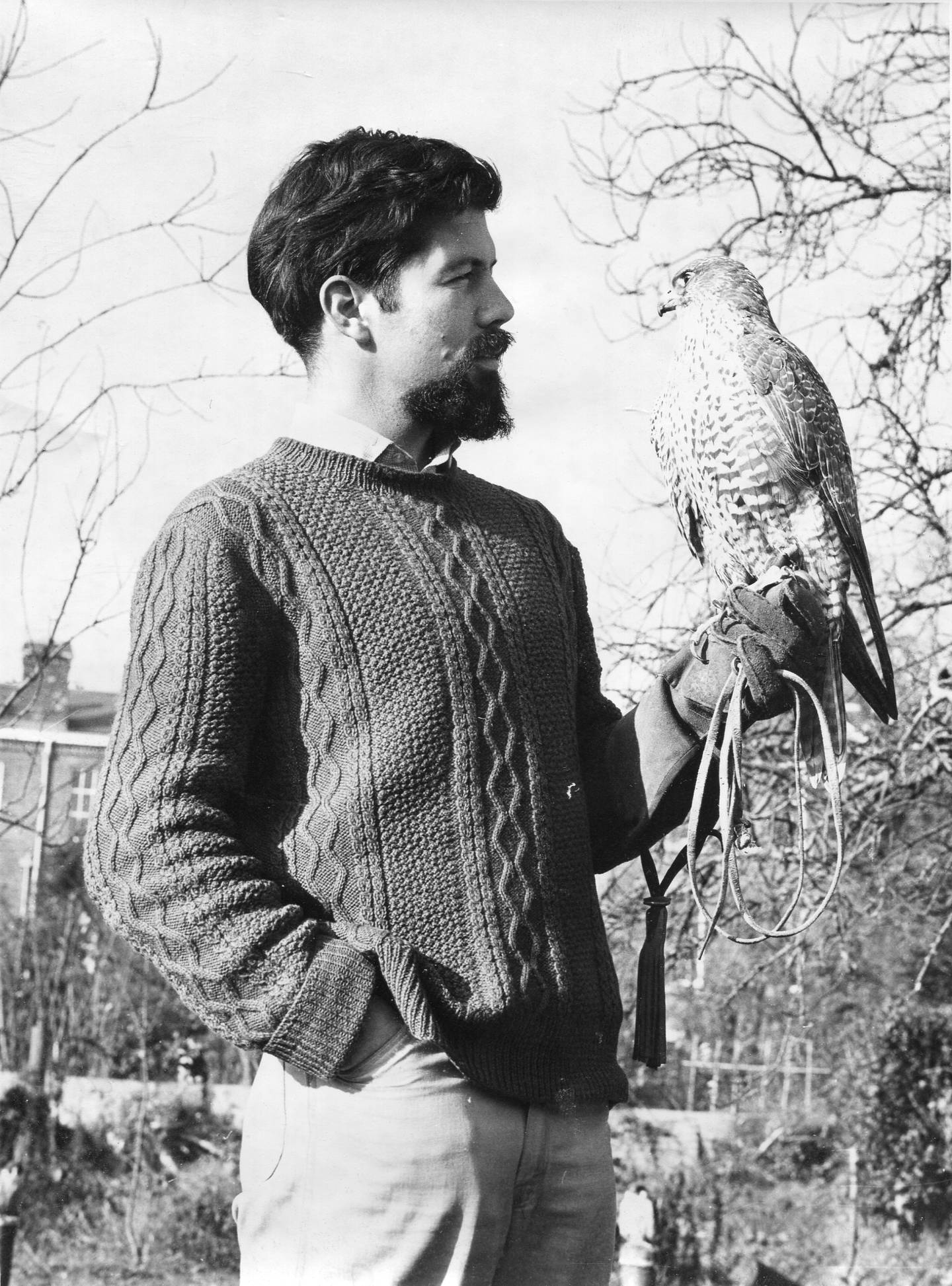 Roger Upton, a noted authority on falcons, frequently hunted with Sheikh Zayed. Photo: Mark Upton