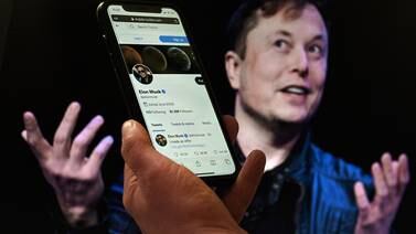 An image that illustrates this article Showman Elon Musk has created the perfect smokescreen for his tilt at Twitter