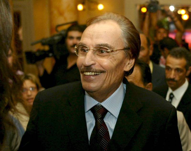 epa08988445 (FILE) - Member of the jury of the Carthage film festival (JCC) Egyptian actor Ezzat El Alaili during the opening ceremony in Tunis, Tunisia, 25 October 2008 (reissued 05 February 2021). El Alaili died in Cairo, Egypt, on 05 February 2021 at the age of 86.  EPA/STR