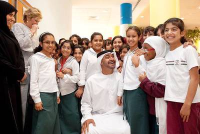 President Sheikh Mohamed visiting pupils on Emirati Children’s Day. @MohamedBinZayed