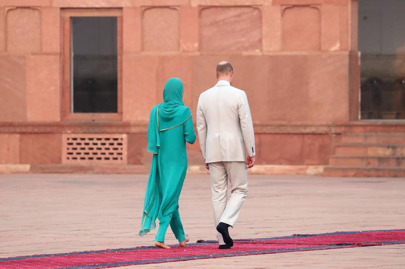 Catherine, Duchess of Cambridge and Prince William, Duke of Cambridge visit the Badshahi Mosque within the Walled City during day four of their royal tour of Pakistan on October 17, 2019 in Lahore, Pakistan.