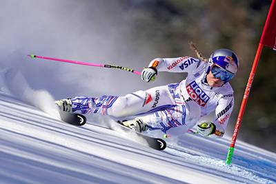 CORTINA D'AMPEZZO, ITALY - JANUARY 20 : Lindsey Vonn of USA in action during the Audi FIS Alpine Ski World Cup Women's Super G on January 20, 2019 in Cortina d'Ampezzo Italy. (Photo by Francis Bompard/Agence Zoom/Getty Images)