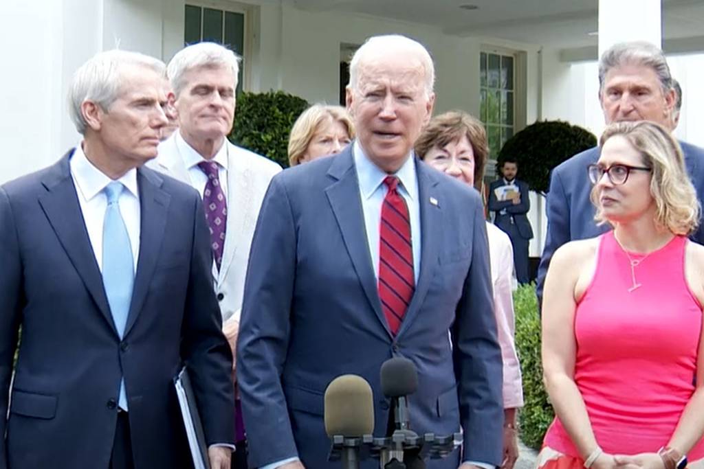 US senators and Biden reach bipartisan deal on US infrastructure plan