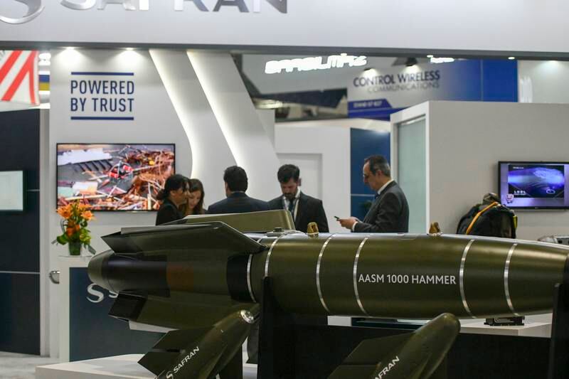 Weapons at the Safran stand
