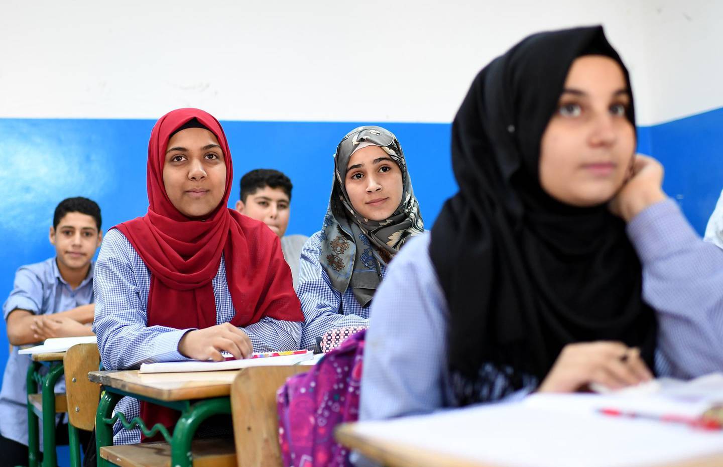 30 October 2018, Lebanon, Beirut: Students at a public school in Ibthaj Kaddoura, where Syrian refugees are taught in a two-shift system. Photo: Britta Pedersen/dpa-Zentralbild/ZB (Photo by Britta Pedersen/picture alliance via Getty Images)