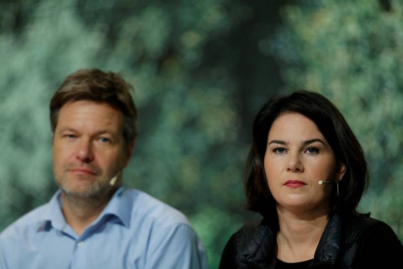 FILE PHOTO: Leaders of Germany's Green Party Robert Habeck and Annalena Baerbock are seen during the delegates' conference in Bielefeld, Germany November 16, 2019. REUTERS/Leon Kuegeler/File Photo