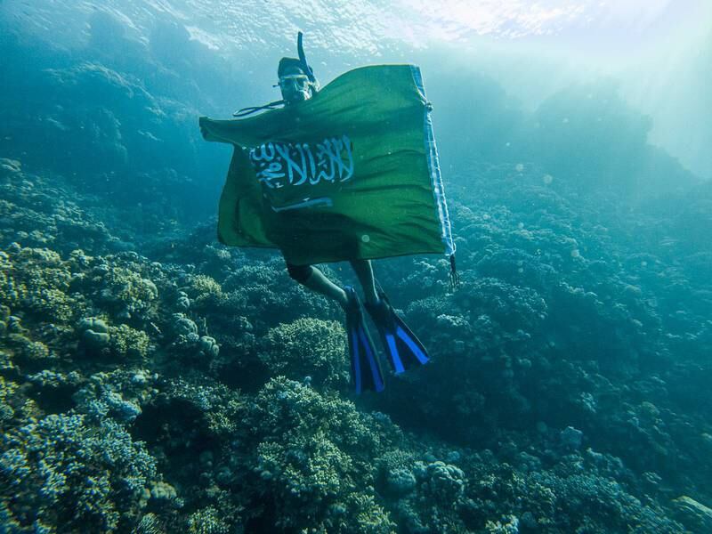 Divers in Tabuk celebrate the  Saudi National Day from the depths of the Red Sea, with the participation of a number of foreign tourists. SPA