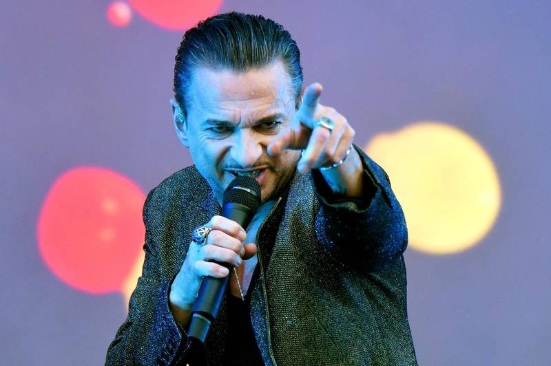 epa06899695 Lead singer of British electronic band Depeche Mode, Dave Gahan performs during the Les Vieilles Charrues Festival in Carhaix-Plouguer, France, 19 July 2018. The music festival runs from 19 to 22 July.  EPA/HUGO MARIE ALTERNATIVE CROP
