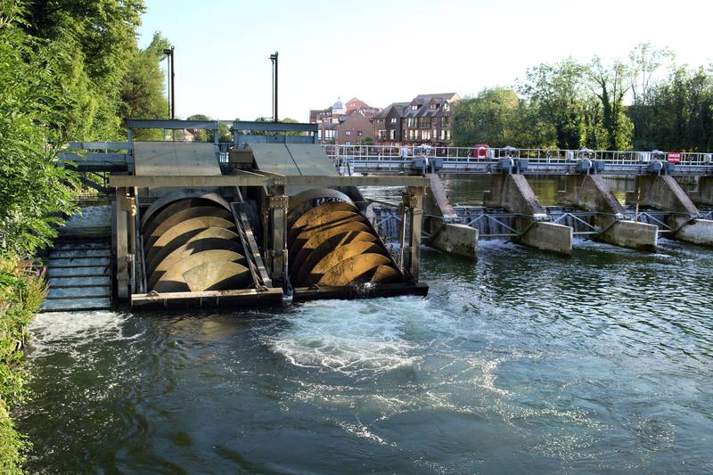 Two turbines at Romney Weir generate electricity by harnessing the power of moving water, providing renewable energy and meeting 40 per cent of Windsor Castle's electricity requirements. Photo: Alamy