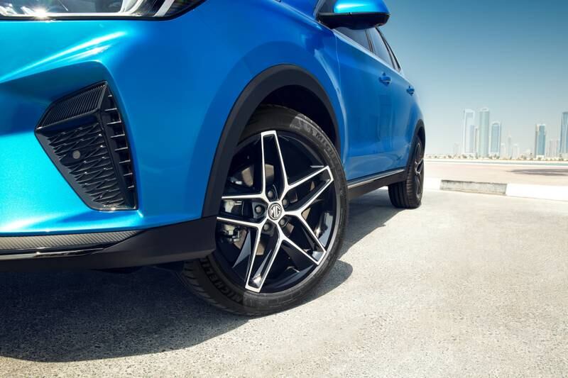 Close up on the 19-inch alloys