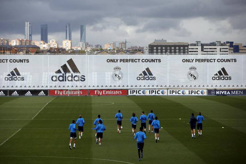 Real Madrid players attend a training session. Susana Vera / Reuters